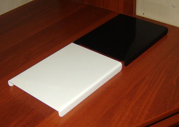 Підиум під ювелірні прикраси малий | Прозорий акриловий підставка 250x200x20мм | Для організації колекції прикрас | Домашнє використання 1317 фото